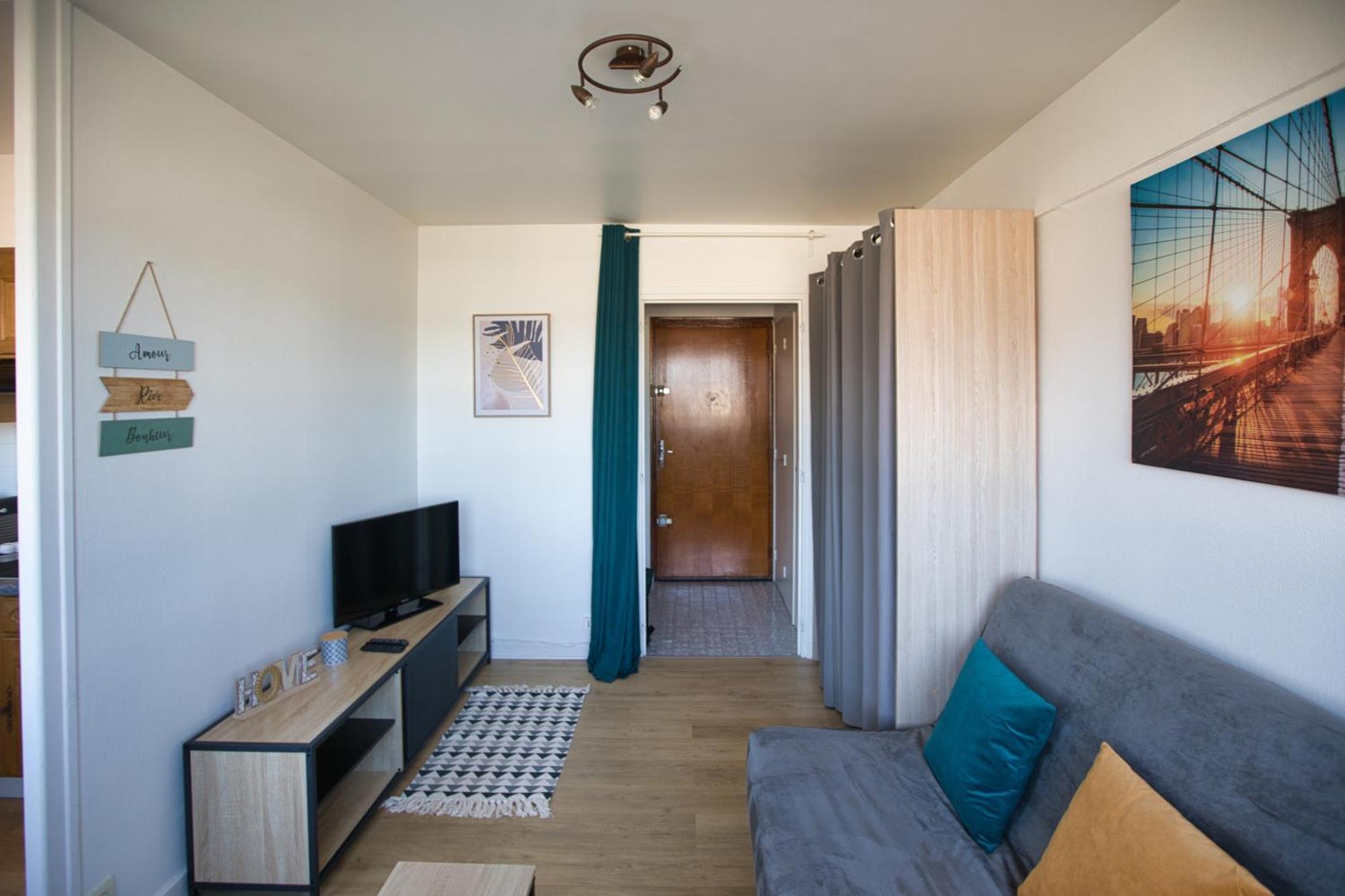 Ferienwohnung Le Sommet Citadin Avec Vue Annecy Exterior foto